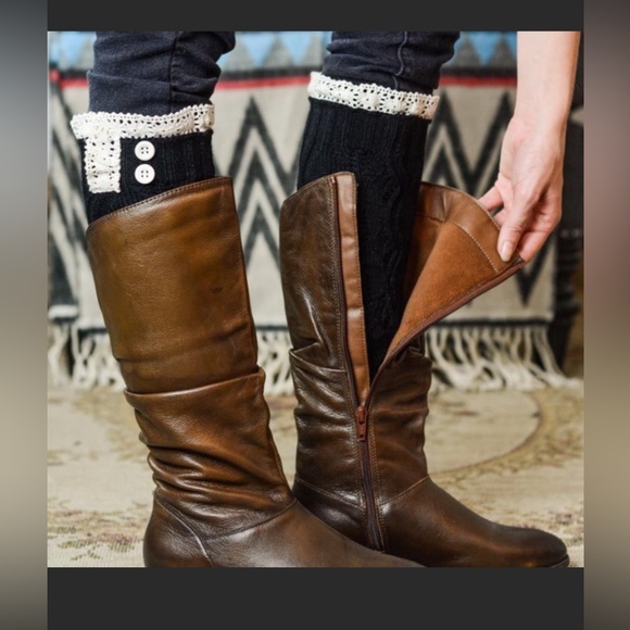 Accessories - Black crochet leg warmers